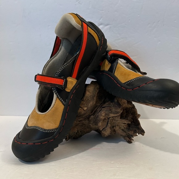 J41 Shoes J4 Rebirth Mary Jane Rugged Comfort Hiking Active